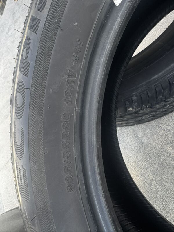 Bridgestone 1 000 TMT - Байрамали - img 3