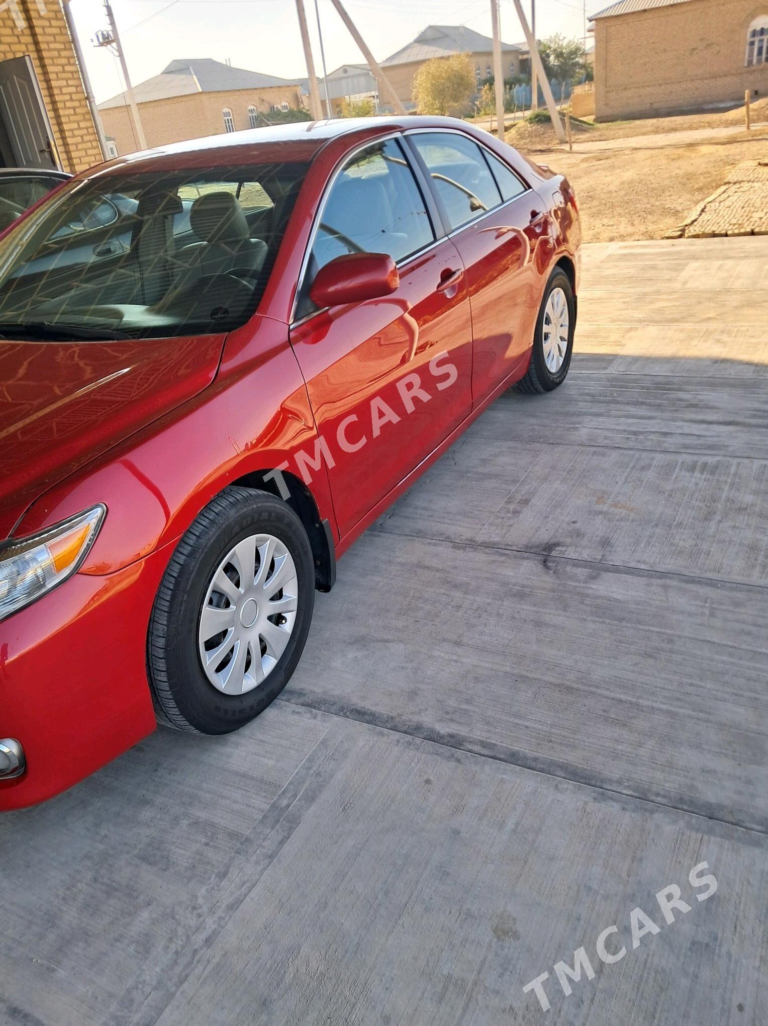 Toyota Camry 2010 - 192 000 TMT - Мары - img 6