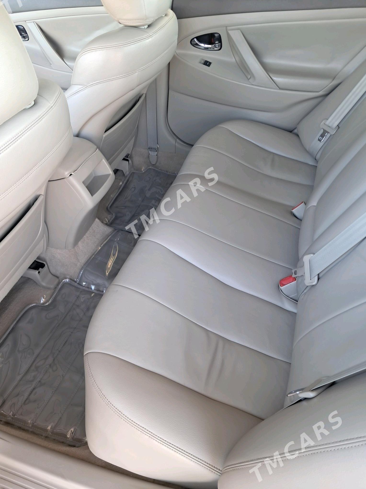 Toyota Camry 2010 - 192 000 TMT - Мары - img 5