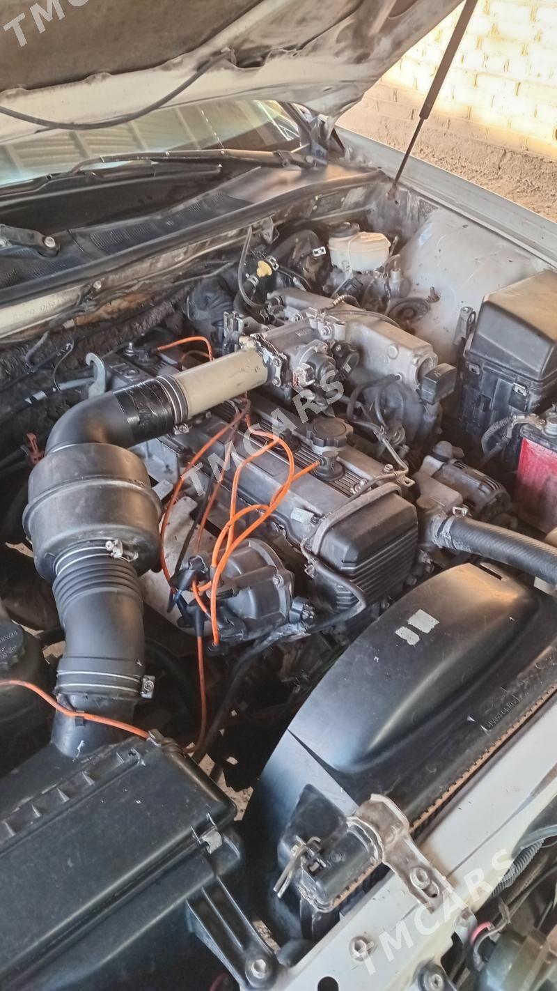 Toyota Mark II 1993 - 40 000 TMT - Векильбазар - img 4