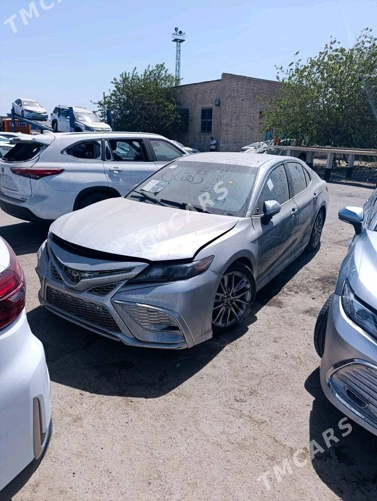 Toyota Camry 2022 - 230 000 TMT - Байрамали - img 7