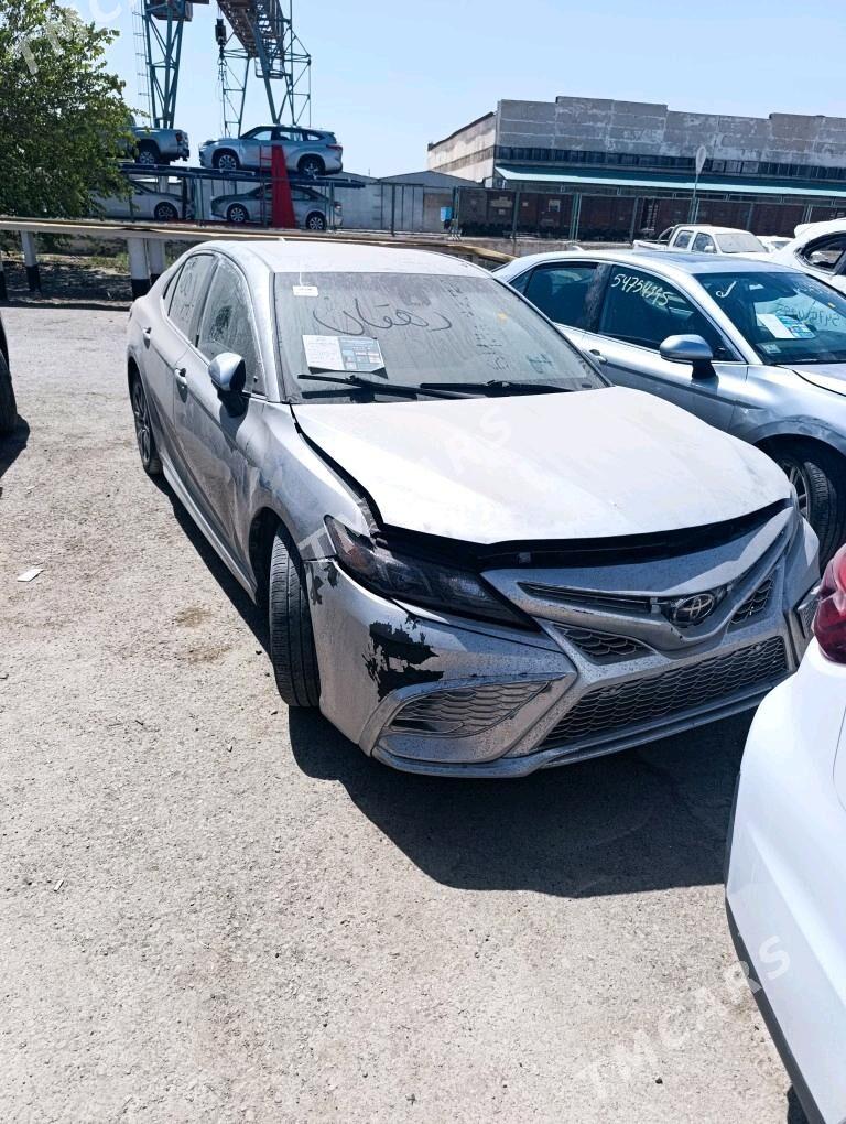 Toyota Camry 2022 - 230 000 TMT - Байрамали - img 3