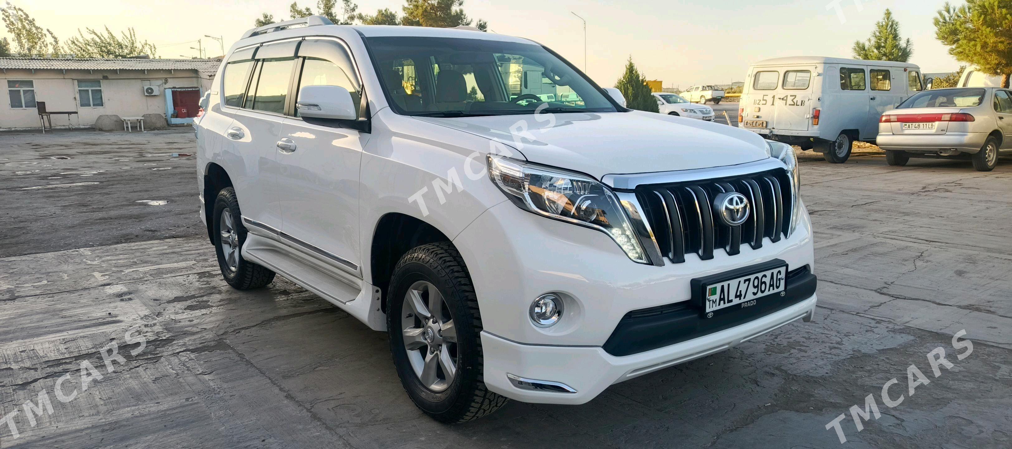 Toyota Land Cruiser Prado 2012 - 515 000 TMT - Сакар - img 3