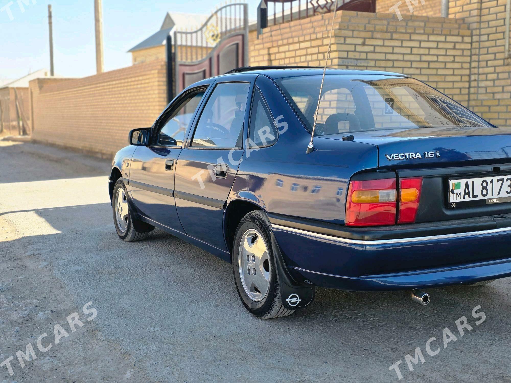 Opel Vectra 1992 - 50 000 TMT - Mary - img 2