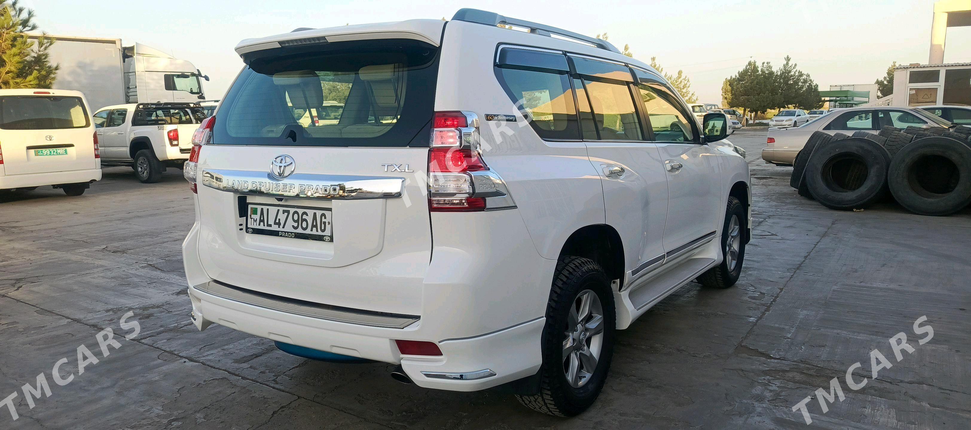 Toyota Land Cruiser Prado 2012 - 515 000 TMT - Сакар - img 5