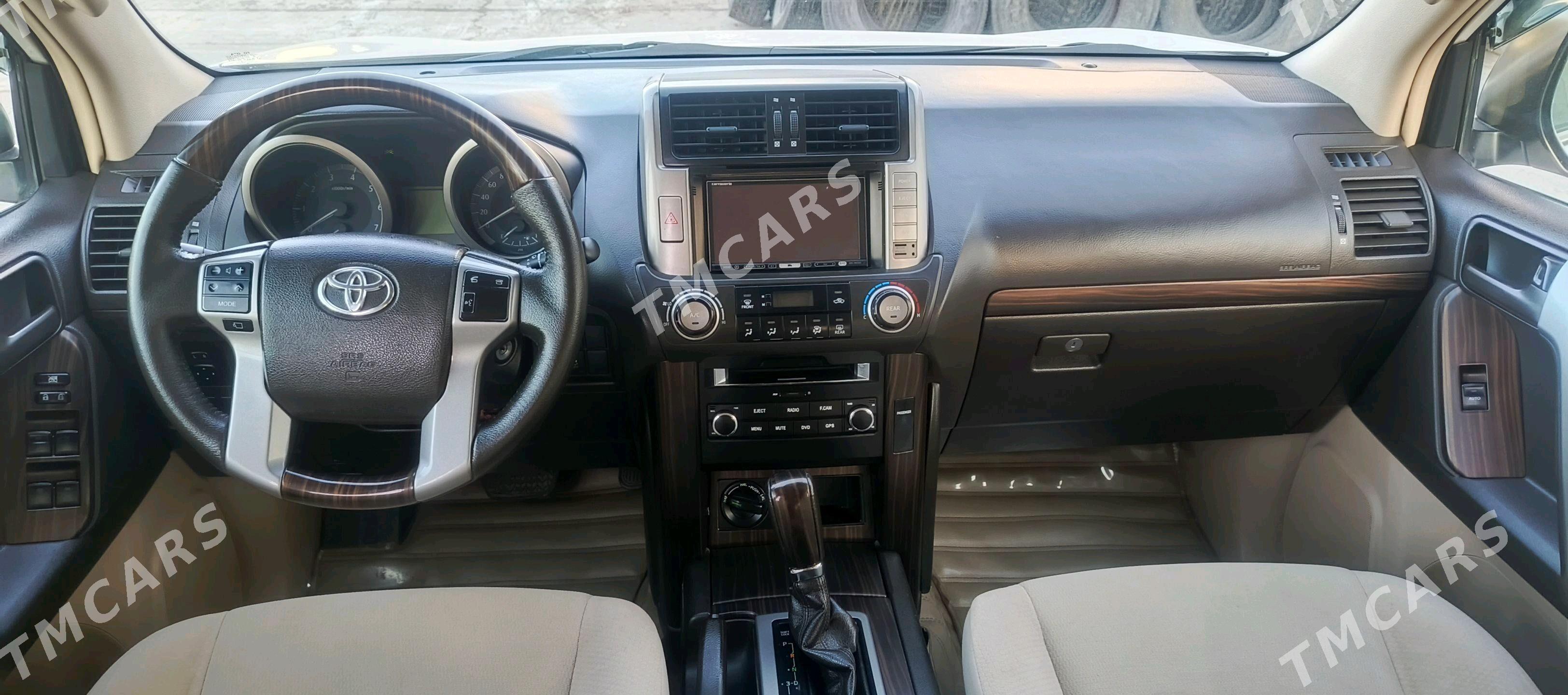 Toyota Land Cruiser Prado 2012 - 515 000 TMT - Сакар - img 8