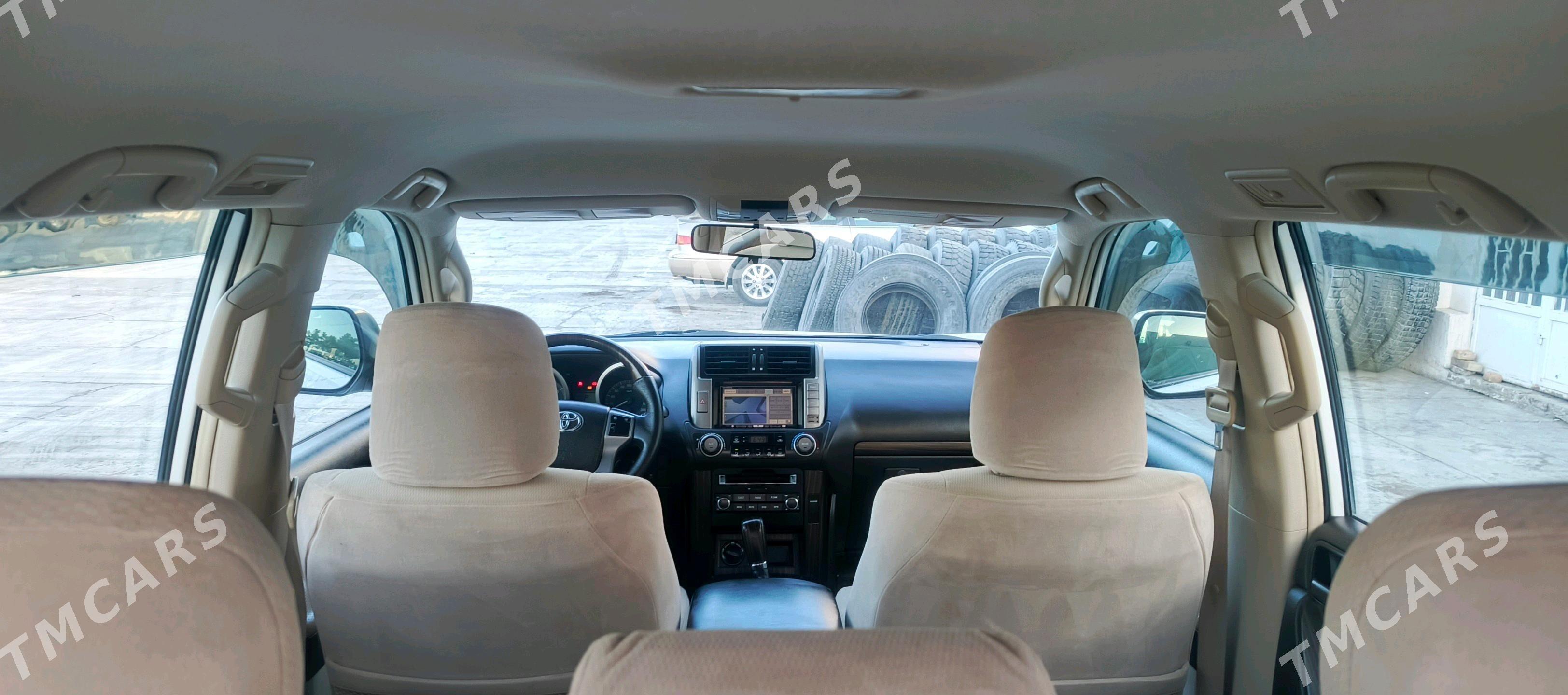 Toyota Land Cruiser Prado 2012 - 515 000 TMT - Сакар - img 7
