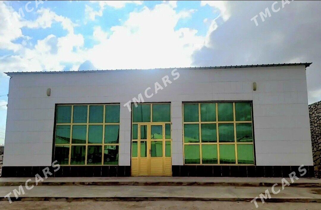 Magazyn Satlyk Akdaṣ̌(Arenda) - Туркменбаши - img 2