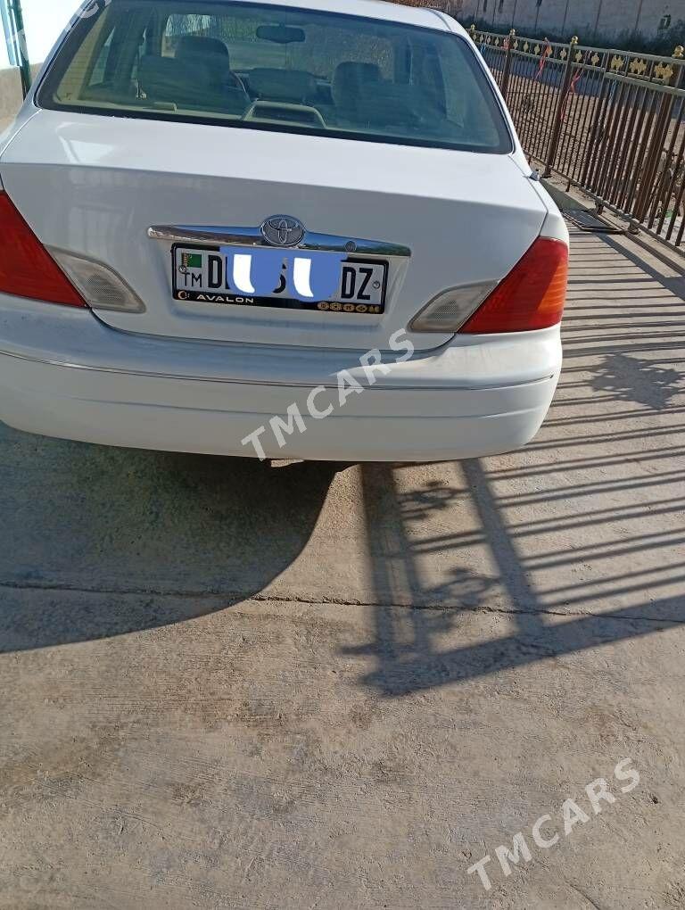 Toyota Avalon 2002 - 180 000 TMT - Daşoguz - img 4