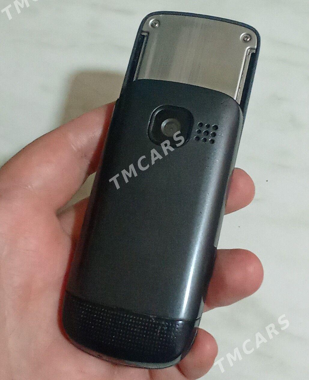 Nokia c2-05 slide - 5 мкр - img 3