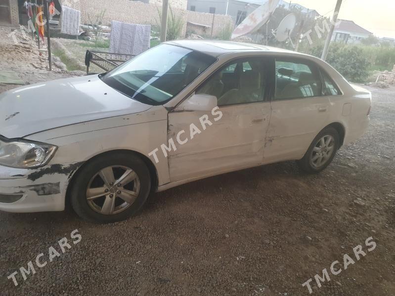 Toyota Avalon 2003 - 125 000 TMT - Baýramaly - img 3