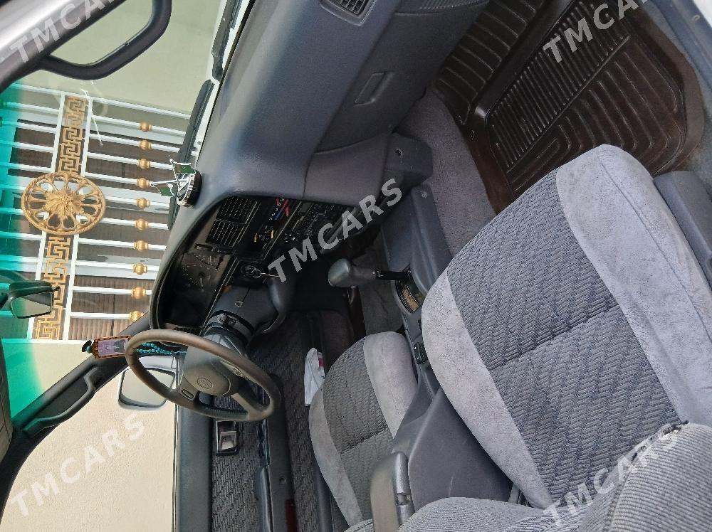 Toyota 4Runner 1994 - 70 000 TMT - Balkanabat - img 2