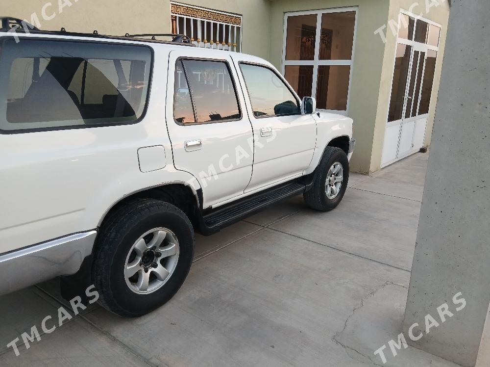 Toyota 4Runner 1994 - 70 000 TMT - Balkanabat - img 3