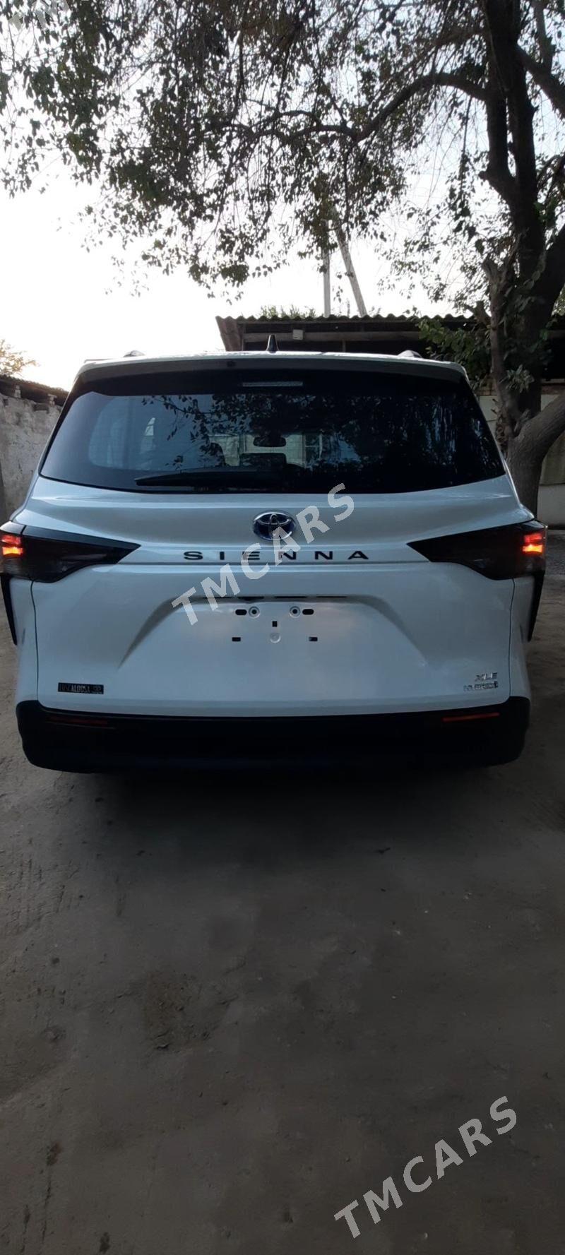 Toyota Sienna 2024 - 590 000 TMT - Мары - img 6