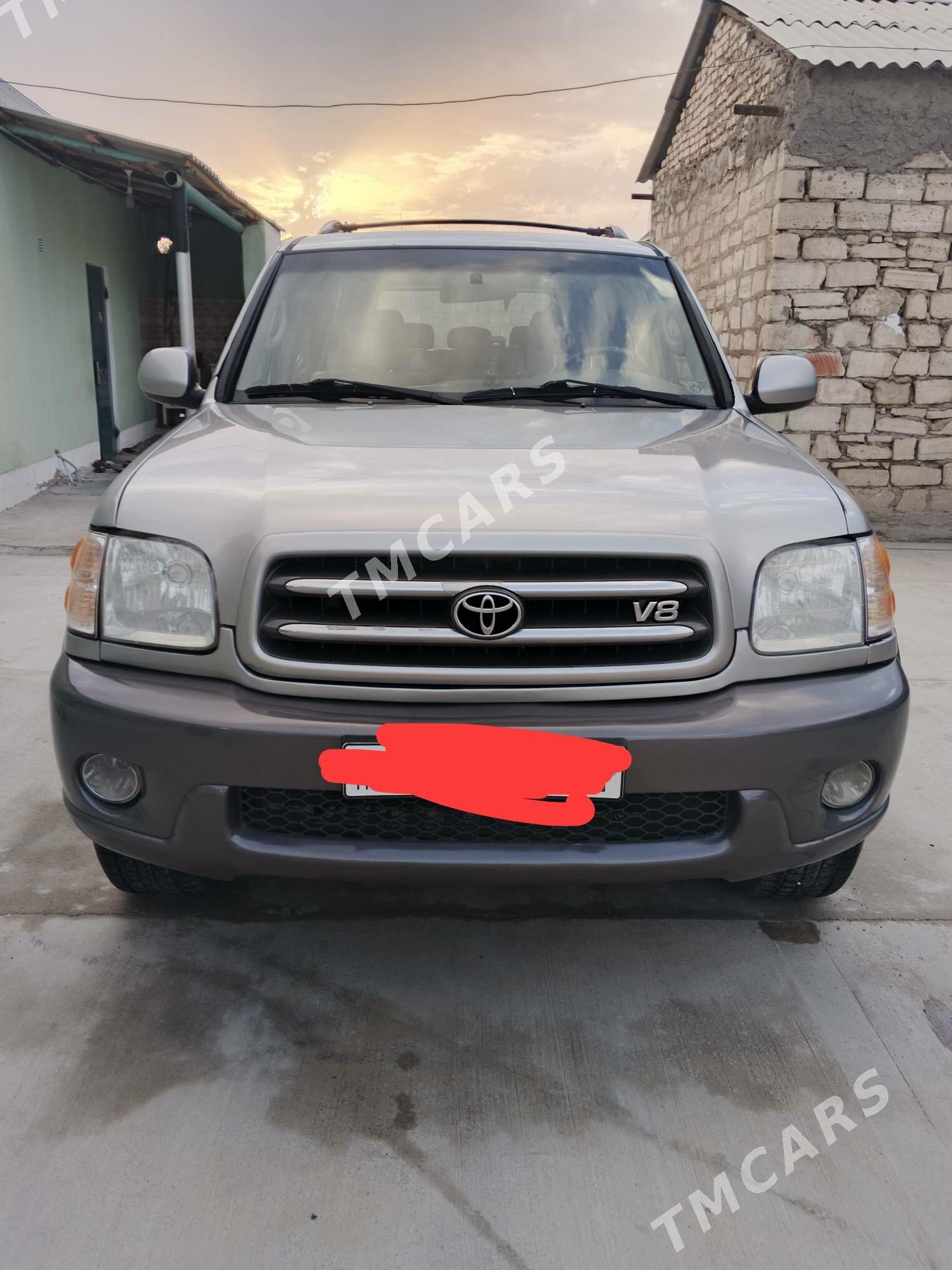 Toyota Sequoia 2001 - 262 000 TMT - Balkanabat - img 2