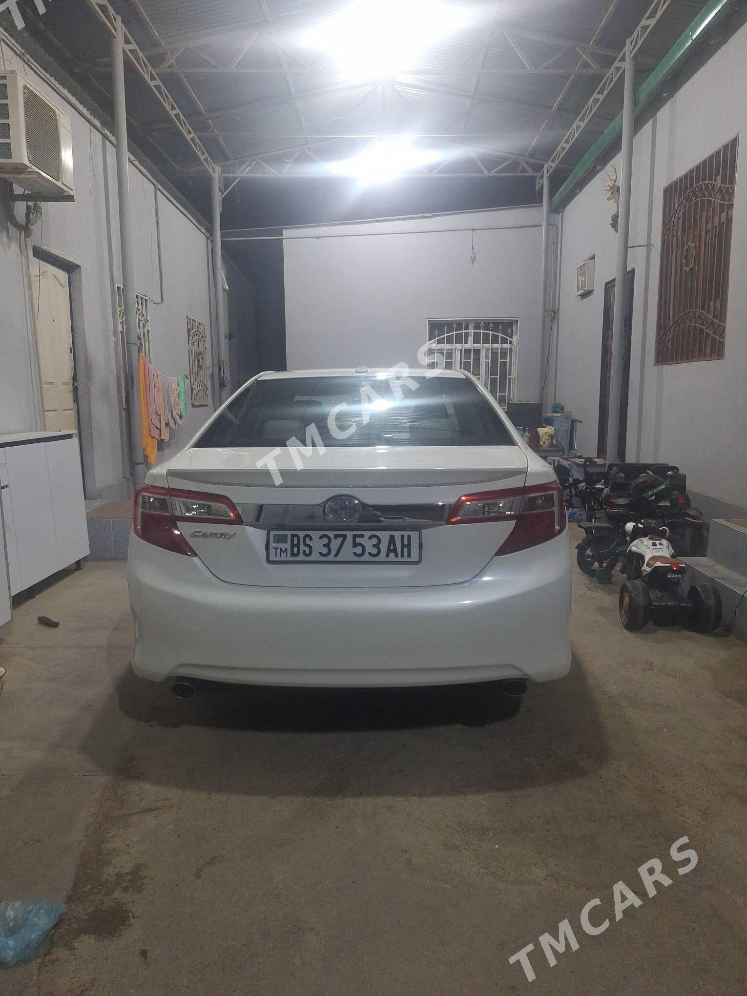 Toyota Camry 2011 - 255 000 TMT - Берзенги - img 7