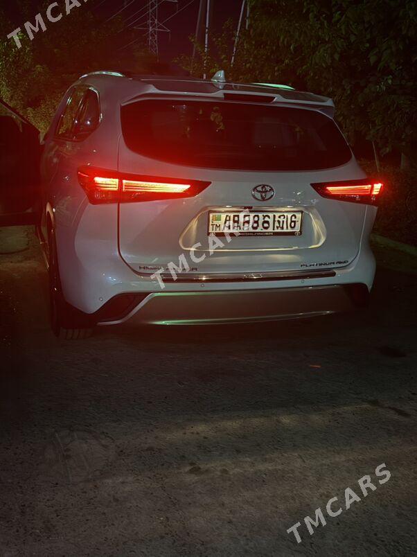 Toyota Highlander 2021 - 680 000 TMT - Ашхабад - img 2