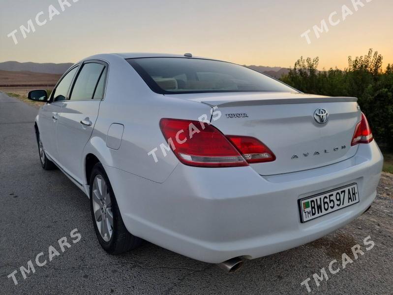 Toyota Avalon 2005 - 215 000 TMT - Ак-Бугдайский этрап - img 2