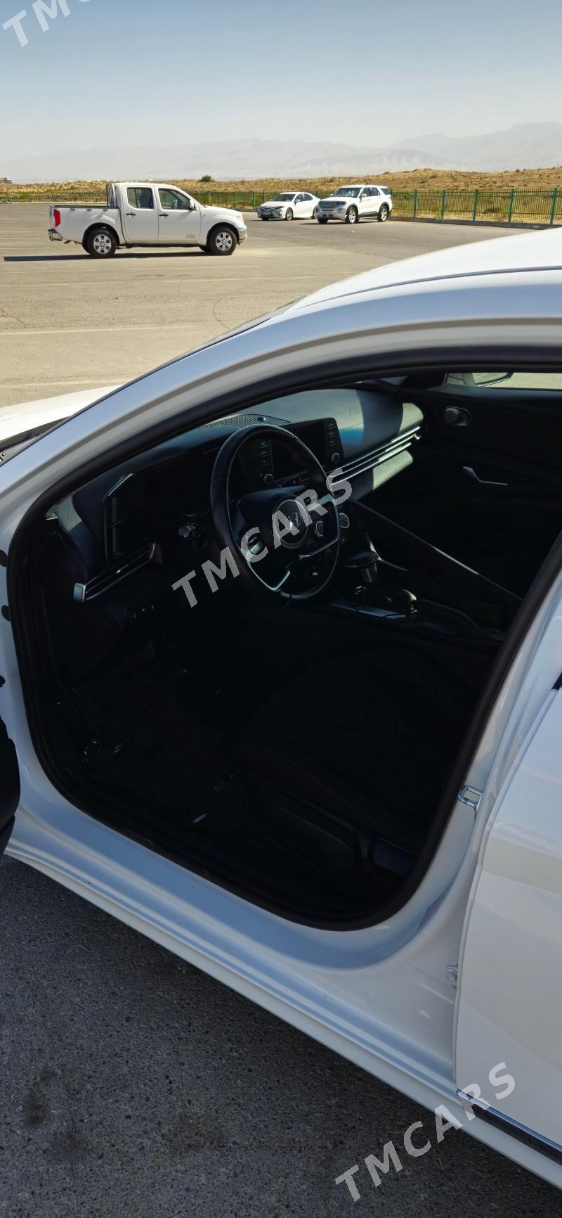Hyundai Elantra 2021 - 255 000 TMT - Ашхабад - img 2