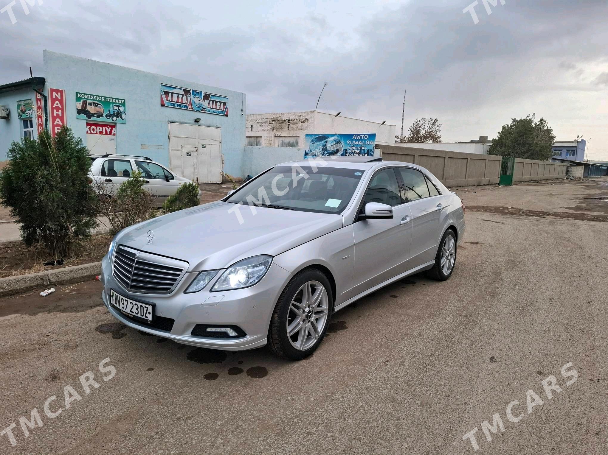 Mercedes-Benz E350 2009 - 240 000 TMT - Daşoguz - img 9