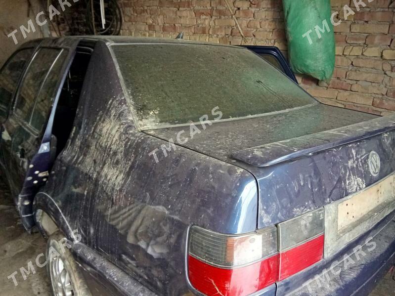 Volkswagen Jetta 1995 - 10 000 TMT - Туркменабат - img 2