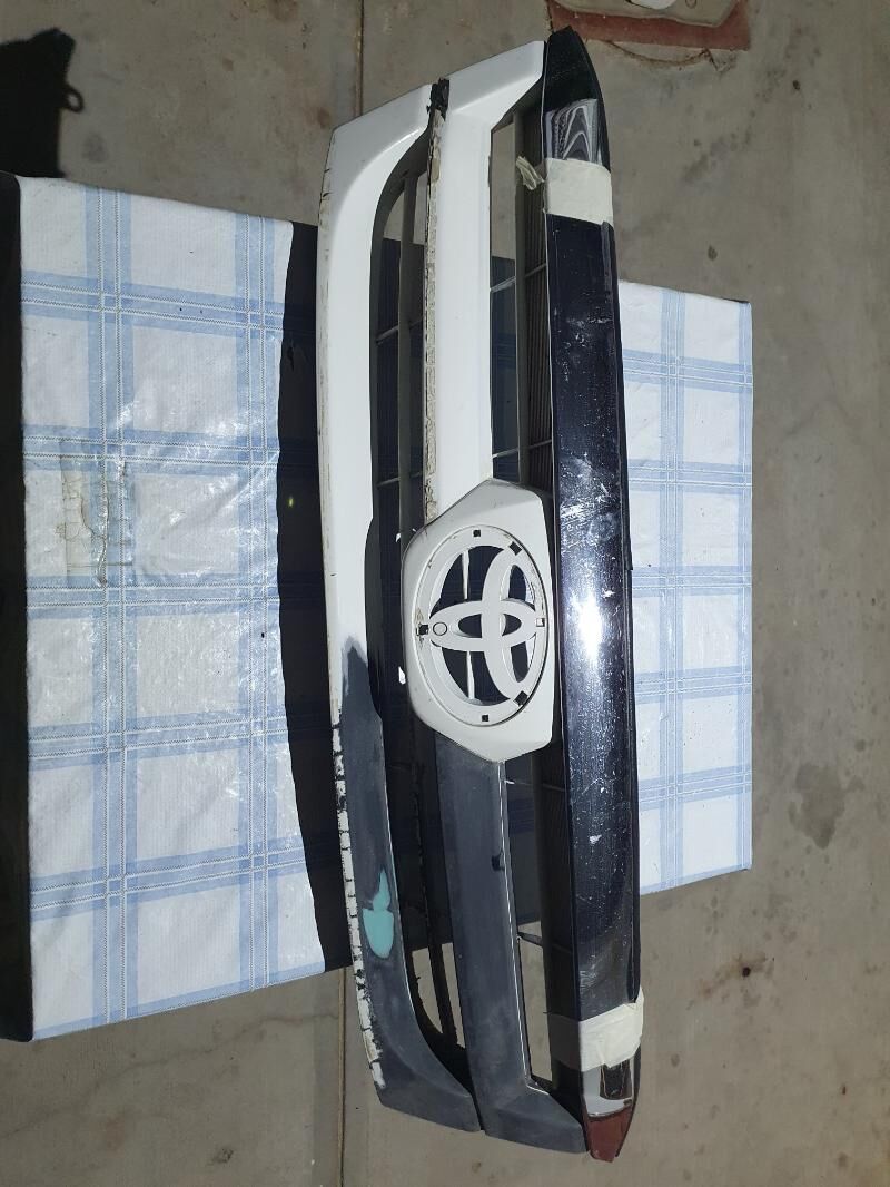 Облицовка Toyota Fortuner 2006 800 TMT - Büzmeýin - img 2