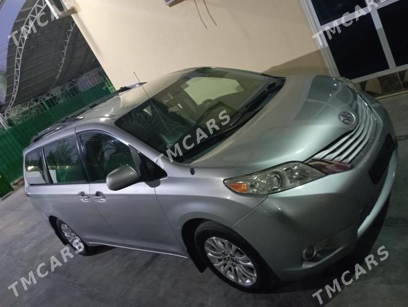 Toyota Sienna 2011 - 310 000 TMT - Ашхабад - img 6