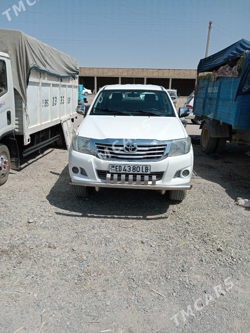 Toyota Hilux 2011 - 290 000 TMT - Койтендаг - img 5
