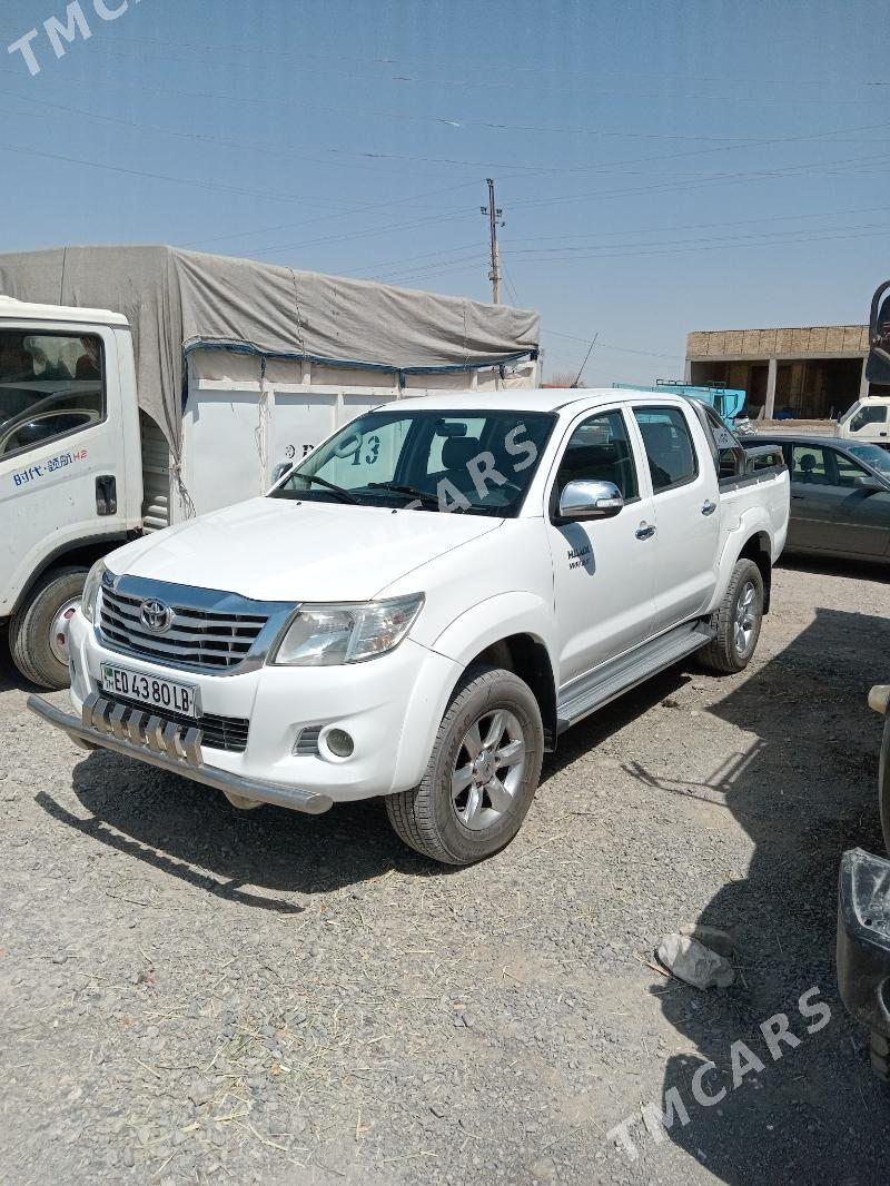 Toyota Hilux 2011 - 290 000 TMT - Койтендаг - img 6