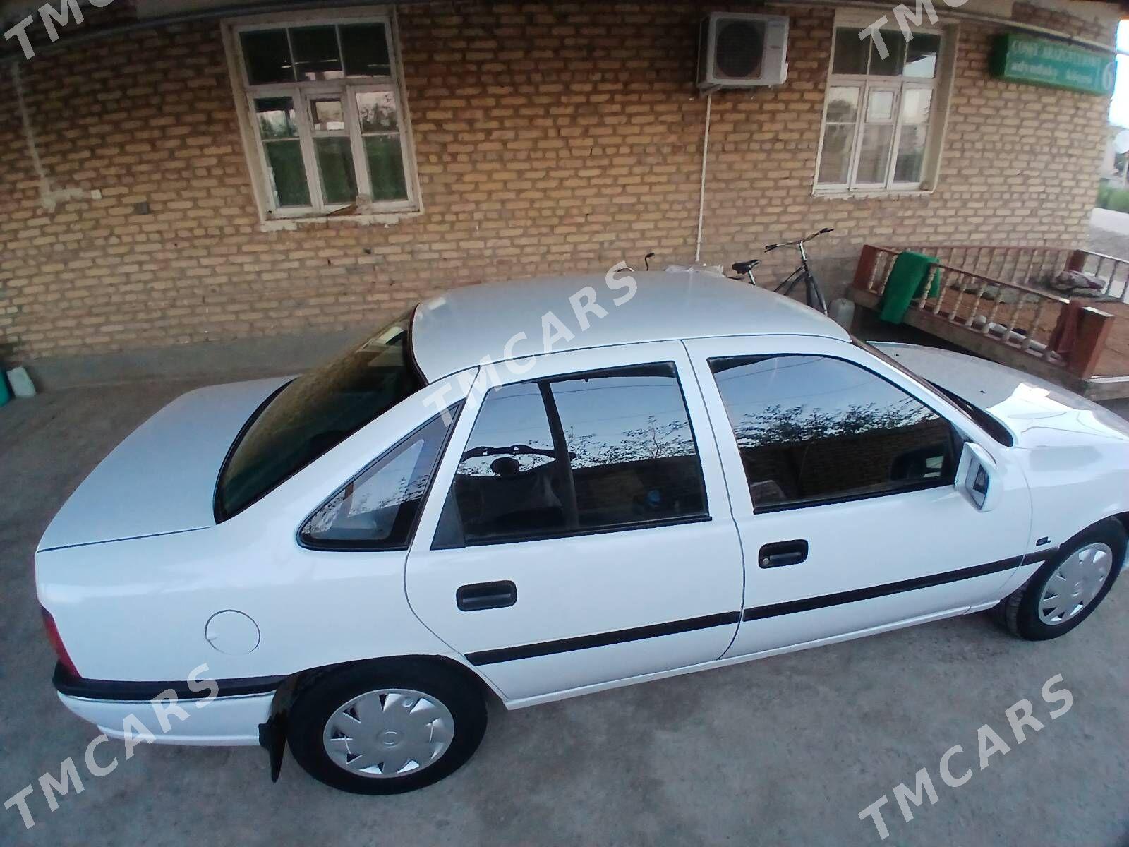 Opel Vectra 1993 - 50 000 TMT - Гороглы (Тагта) - img 6