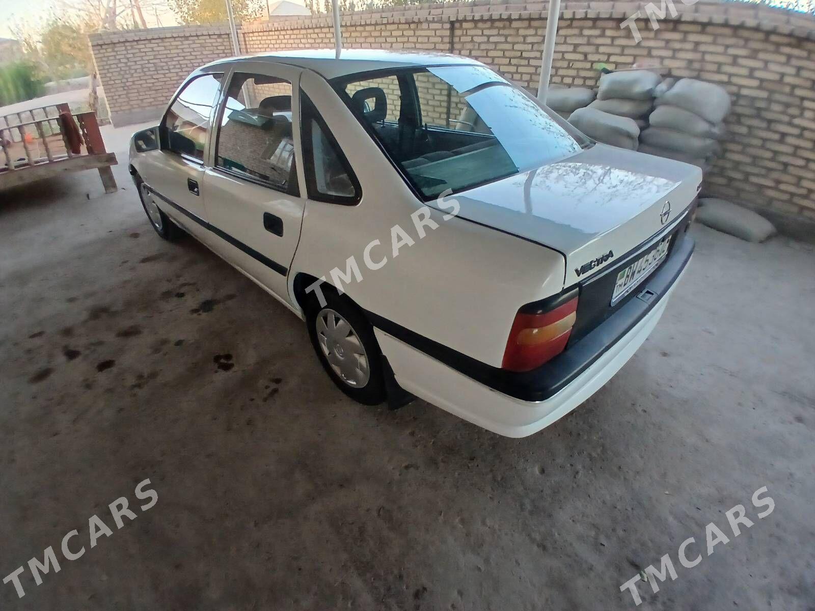 Opel Vectra 1993 - 50 000 TMT - Гороглы (Тагта) - img 3