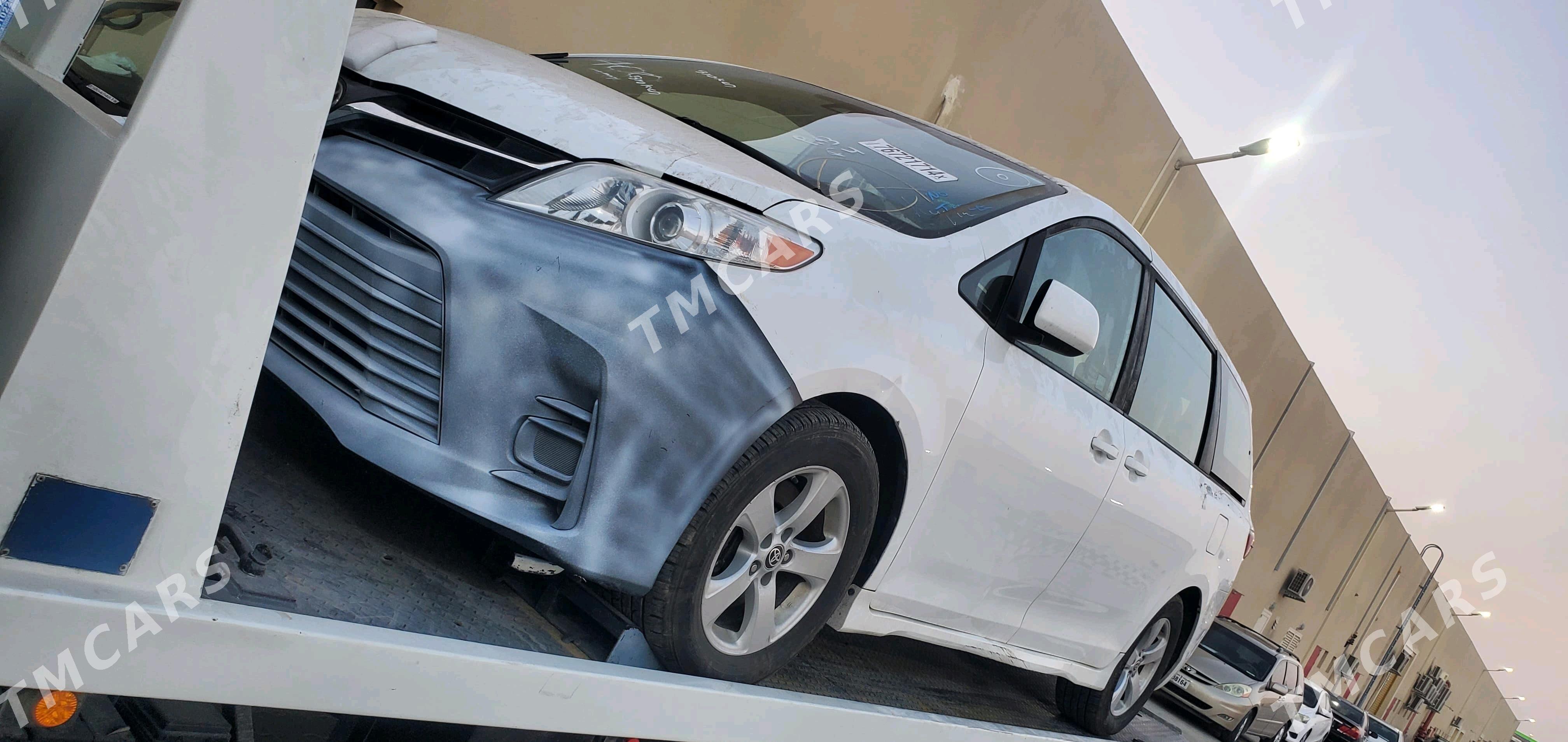 Toyota Sienna 2020 - 420 000 TMT - Кака - img 6