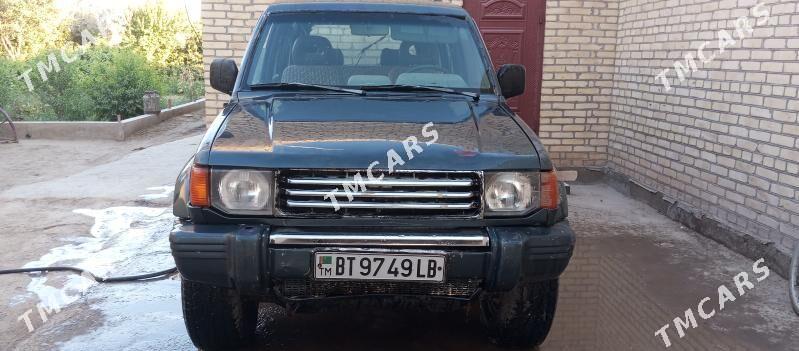 Mitsubishi Montero 1995 - 50 000 TMT - Чарджоу - img 3