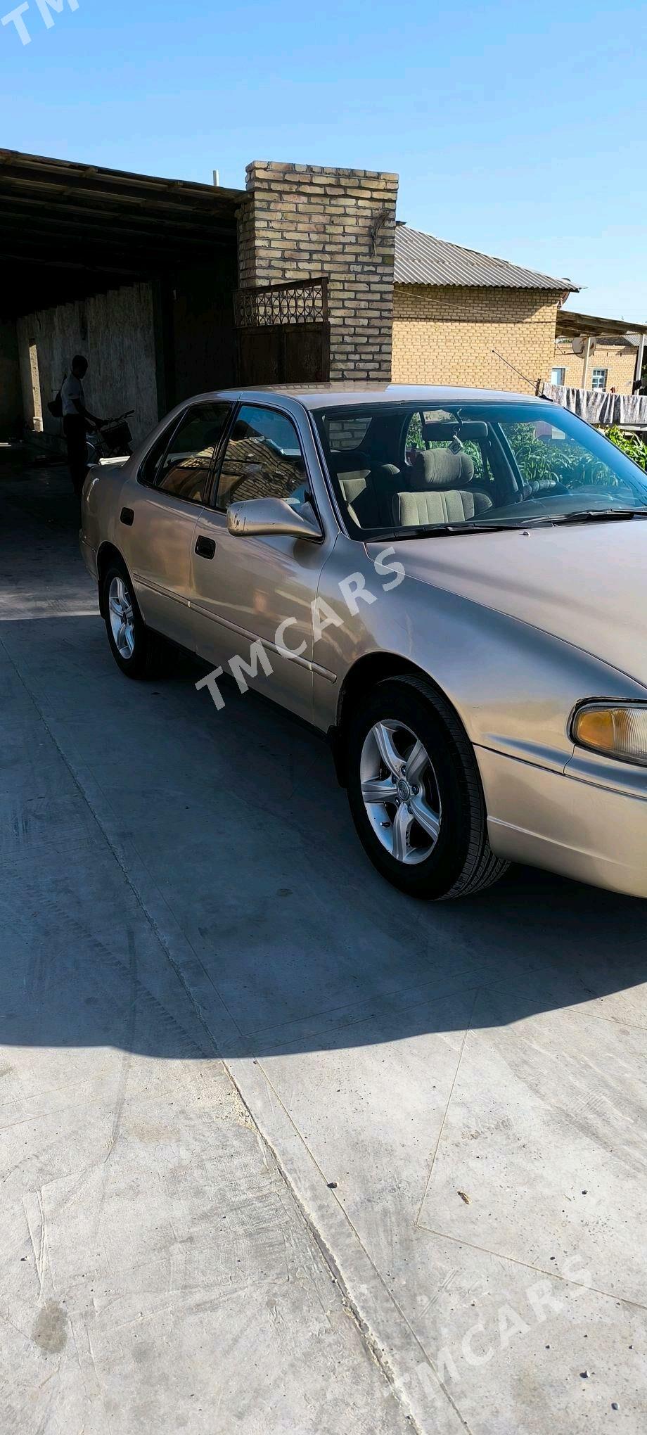 Toyota Camry 1995 - 75 000 TMT - Baýramaly - img 7