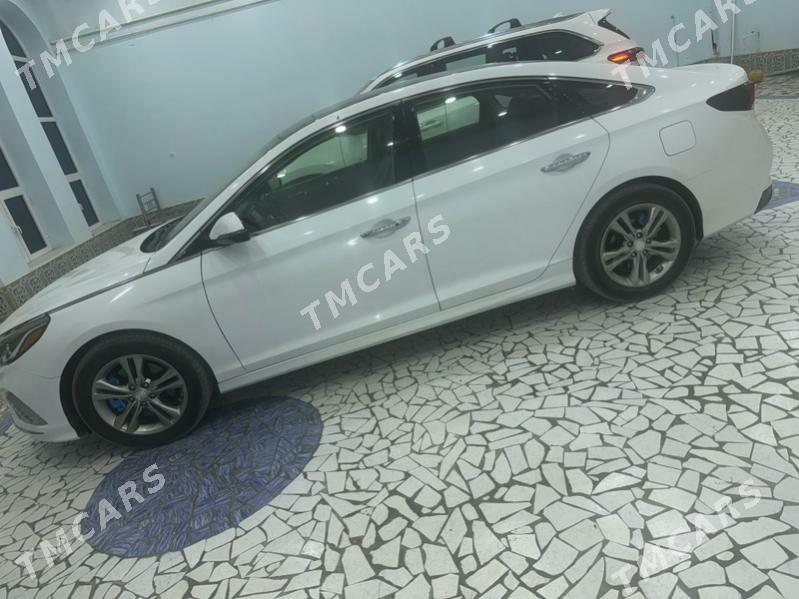 Hyundai Sonata 2018 - 254 800 TMT - Туркменабат - img 3