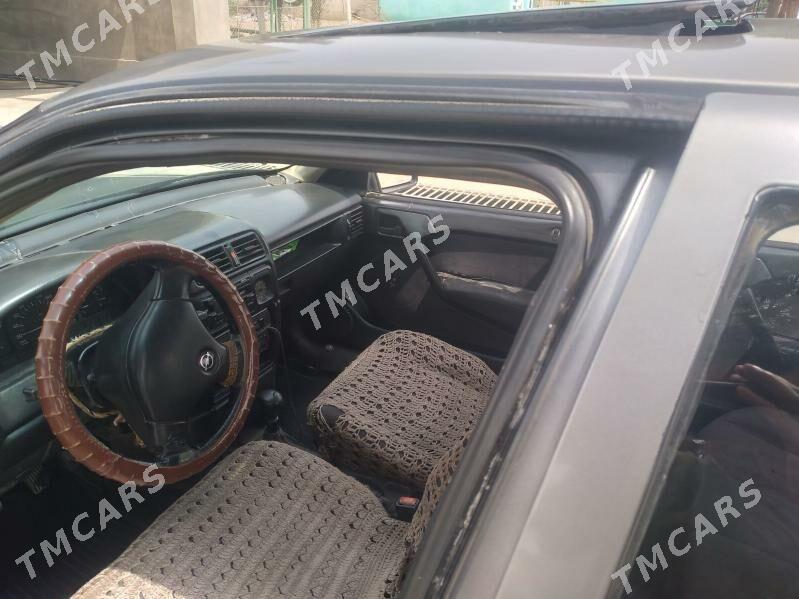 Opel Vectra 1990 - 30 000 TMT - Dostluk - img 2