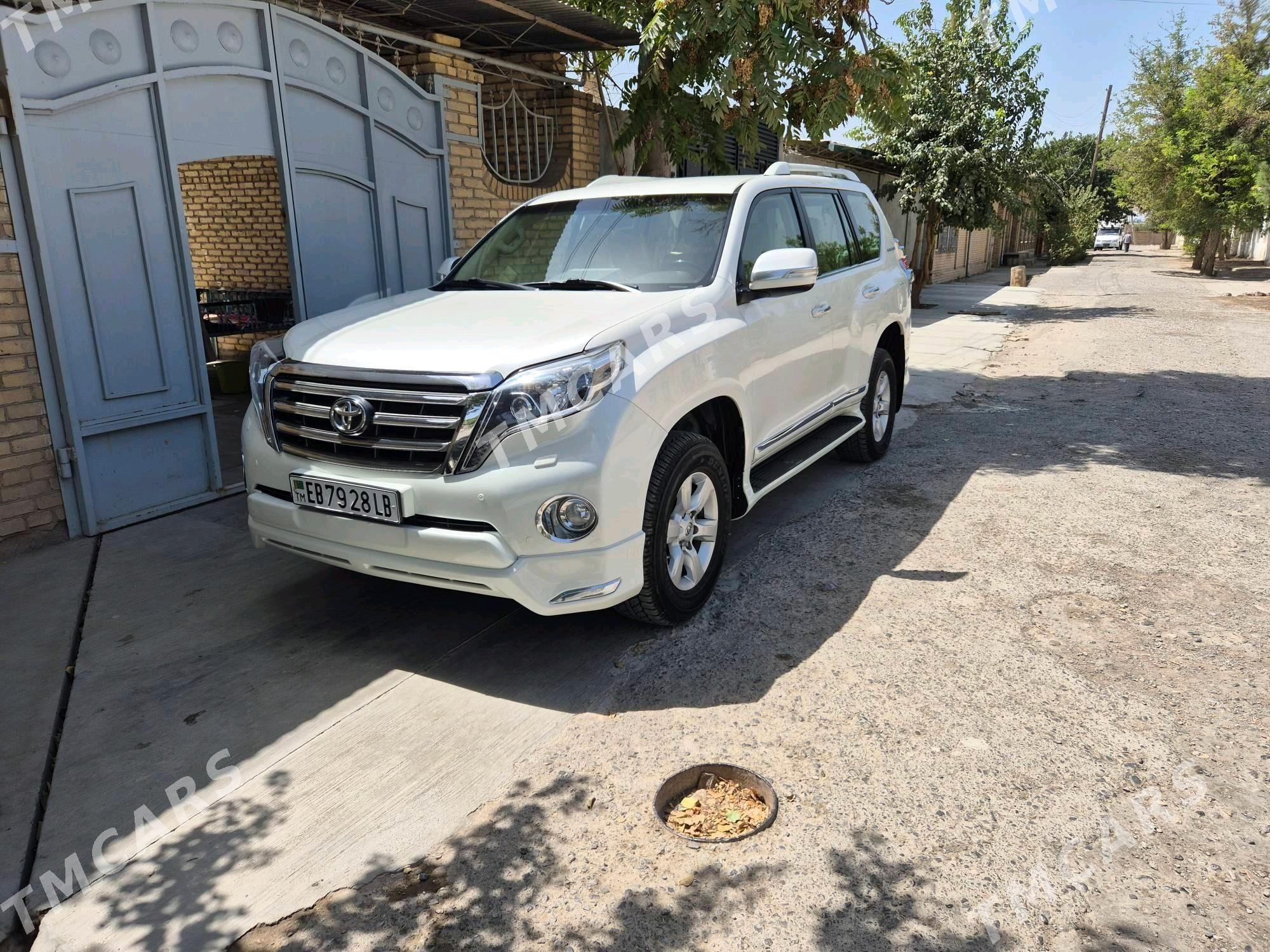 Toyota Land Cruiser Prado 2015 - 670 000 TMT - Çärjew - img 7