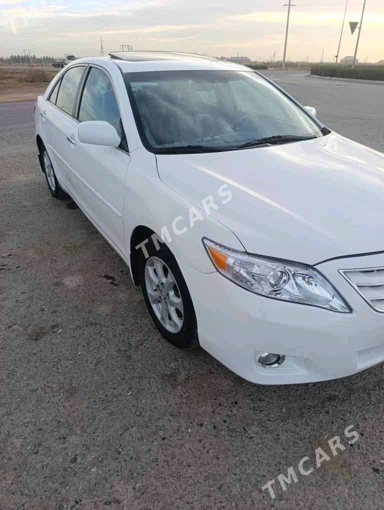 Toyota Camry 2009 - 190 000 TMT - Теджен - img 2