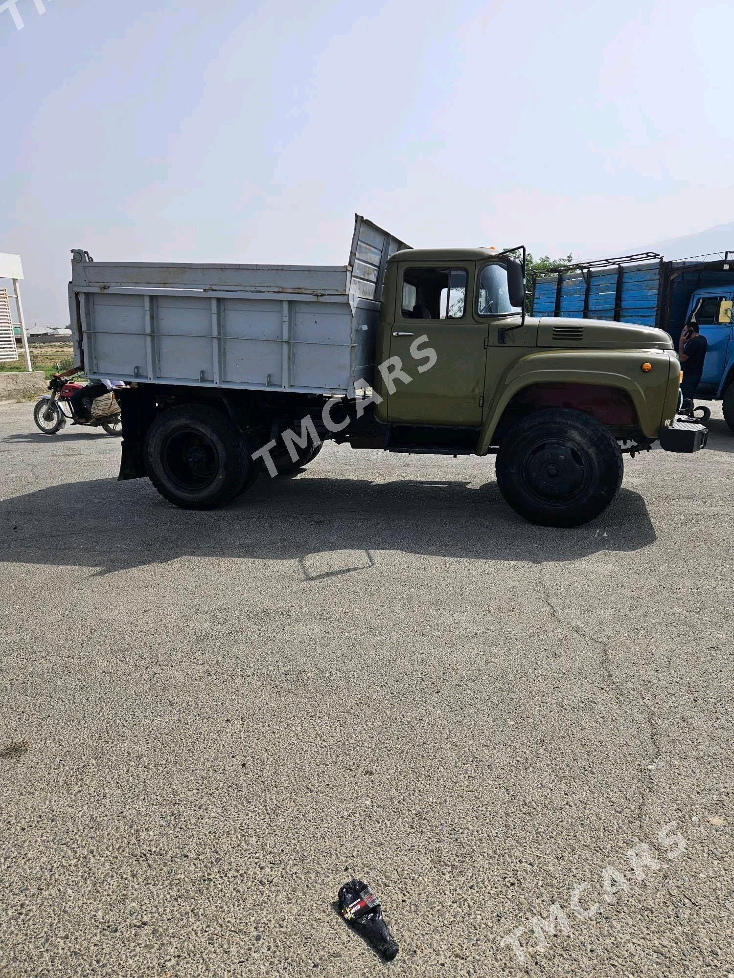 Zil 131 2000 - 60 000 TMT - Magtymguly - img 2