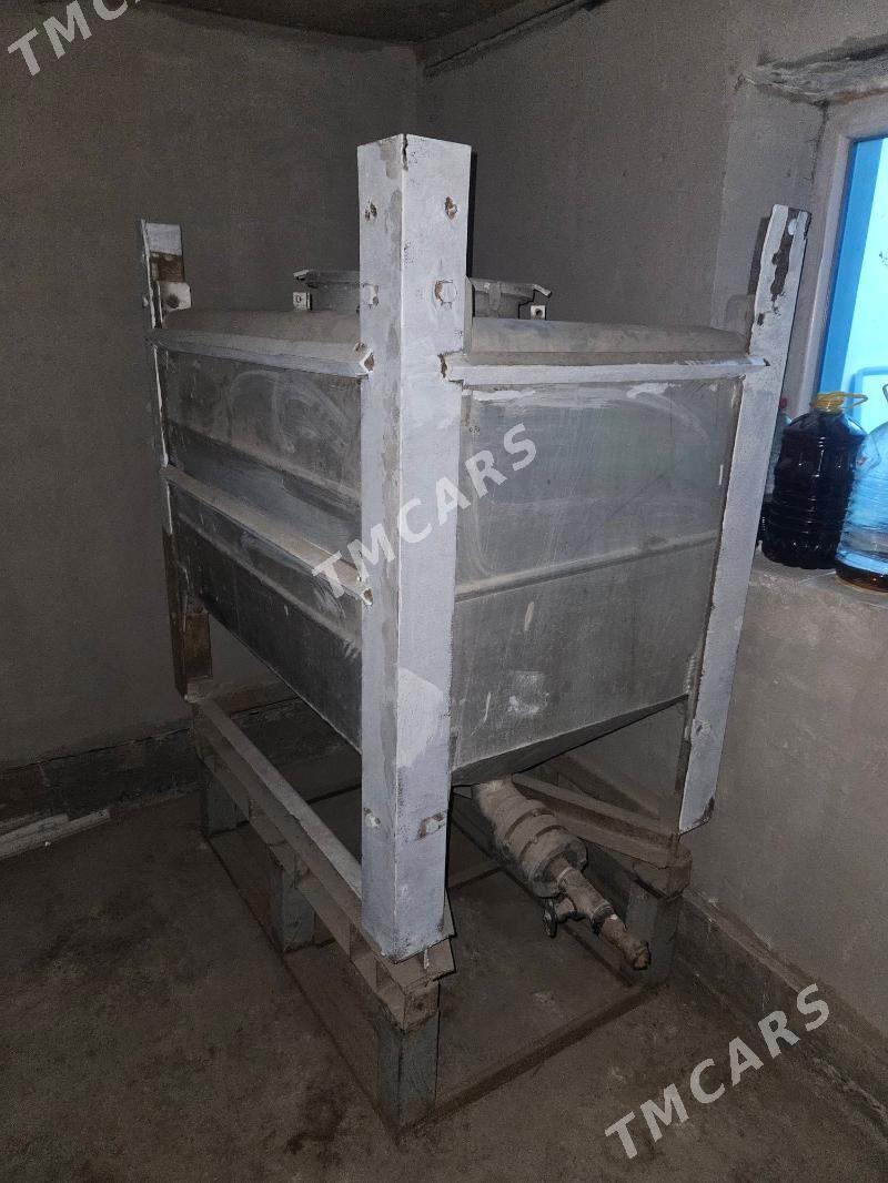 Nerjavika Baçok 1 tonna - Дашогуз - img 3