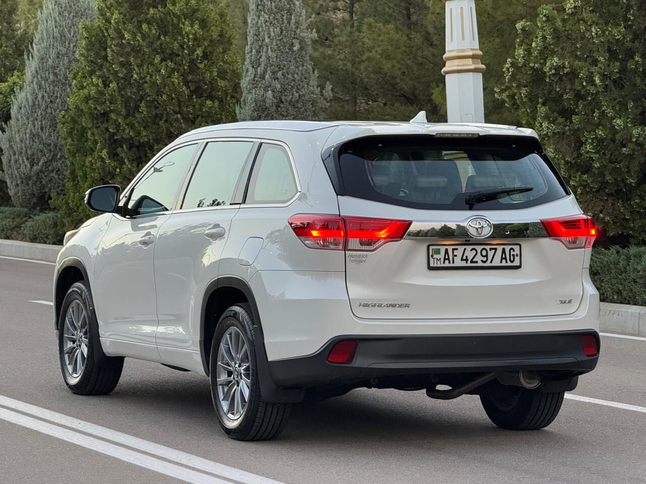 Toyota Highlander 2019 - 508 000 TMT - Ашхабад - img 3
