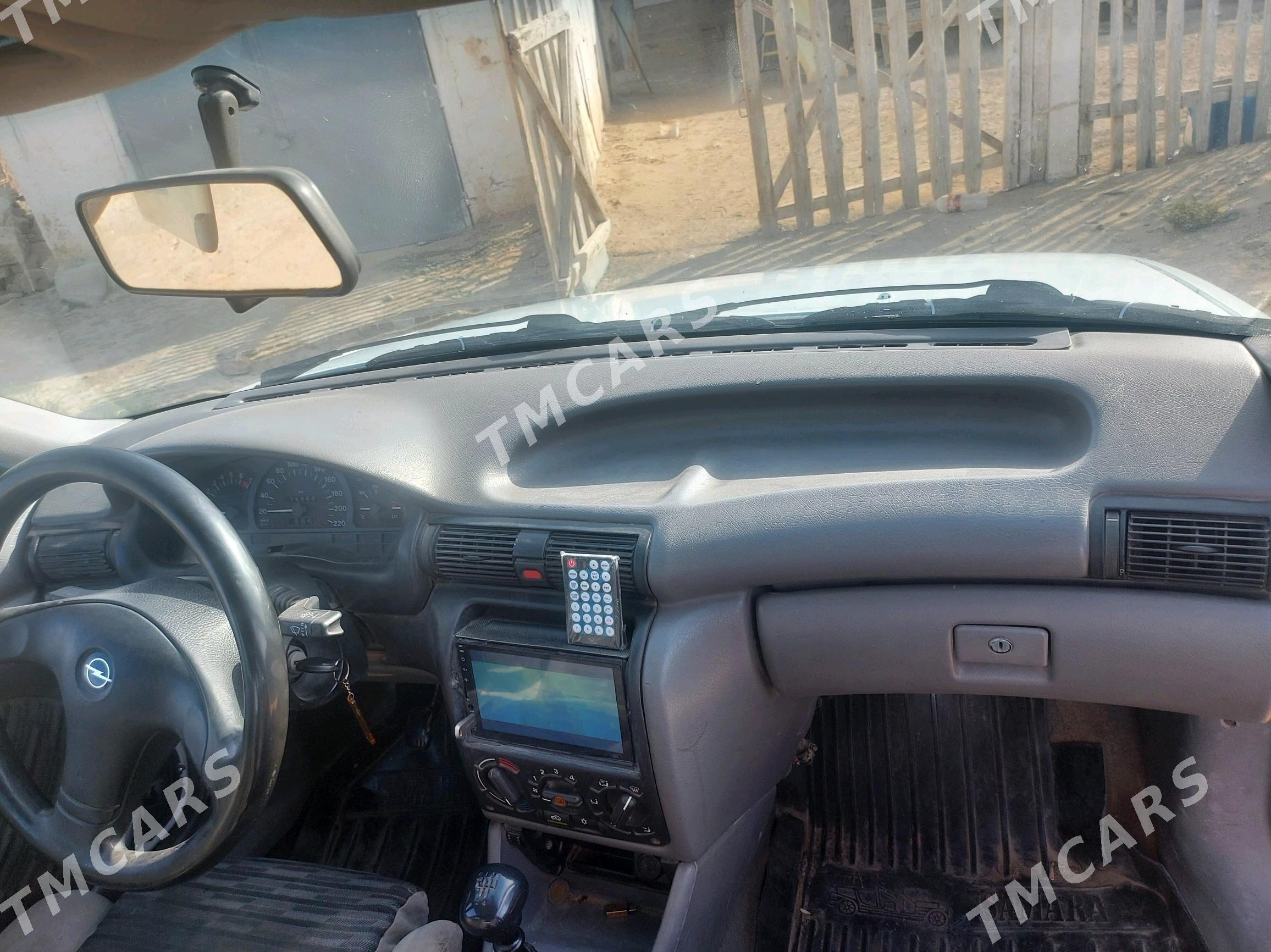 Opel Astra 1993 - 36 000 TMT - Туркменбаши - img 2