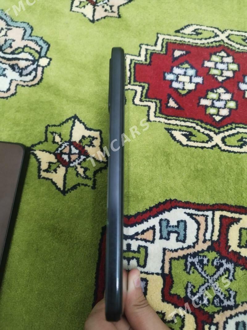 POCO X4 Pro 5G 256 GB - Büzmeýin GRES - img 3