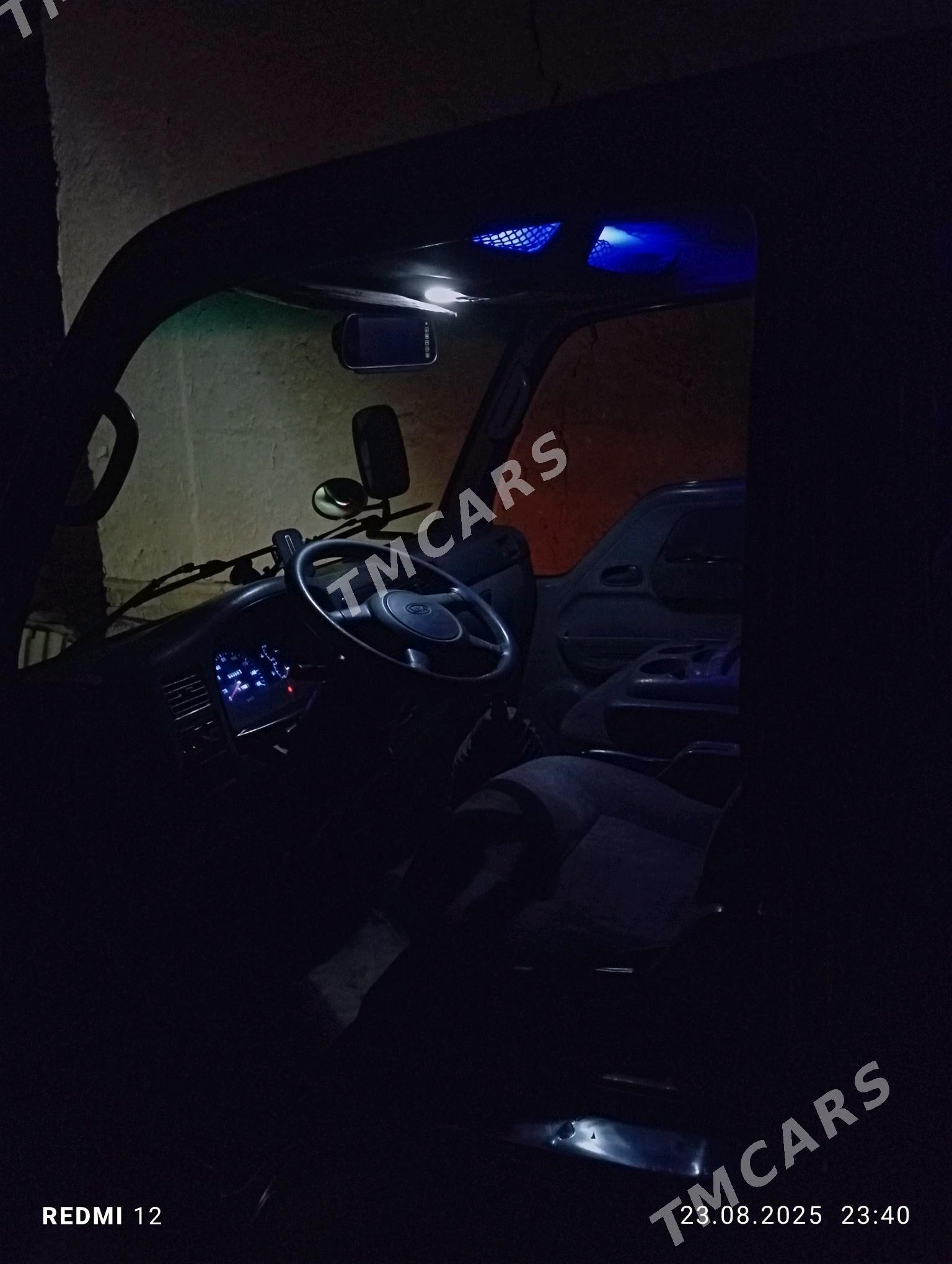 Kia Bongo 2002 - 120 000 TMT - Дашогуз - img 3