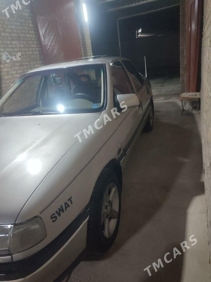 Opel Vectra 1989 - 27 000 TMT - Туркменабат - img 2