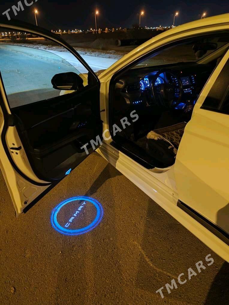 Toyota Camry 2018 - 325 000 TMT - Ашхабад - img 2