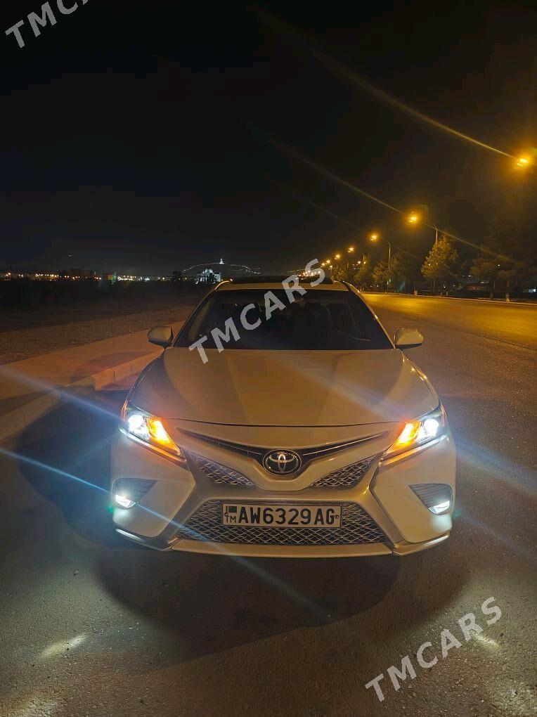 Toyota Camry 2018 - 325 000 TMT - Ашхабад - img 3