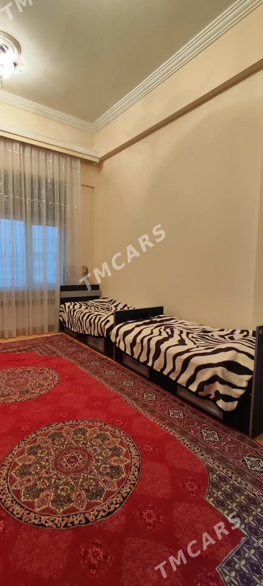 Советская 3 комн - Aşgabat - img 8