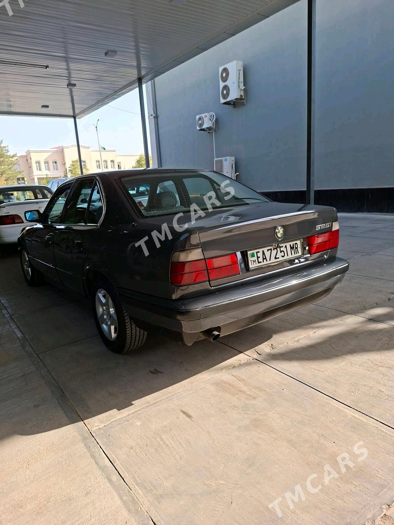 BMW 525 1992 - 66 000 TMT - Mary - img 4