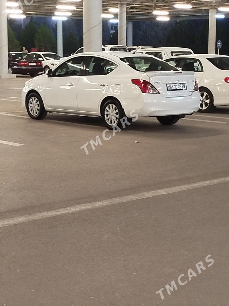Nissan Versa 2013 - 100 000 TMT - Туркменбаши - img 3